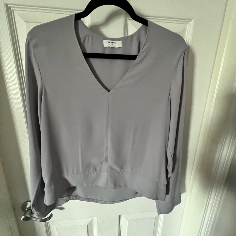 Aritzia Babaton Burnham Blouse size xs